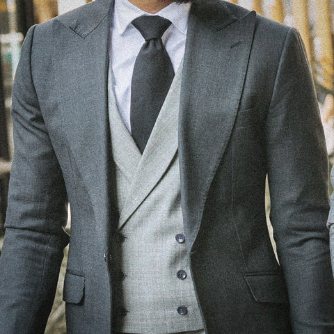 정장상의 Gray Vest Set